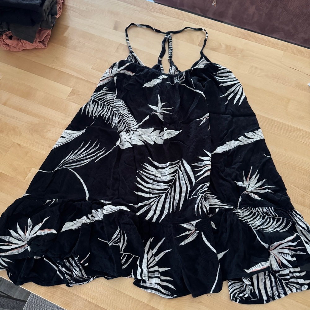 Volcom Black and White Leaf Print Dress